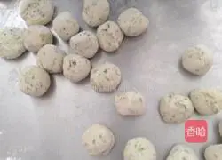 Illustration of how to make scallion pancake 3