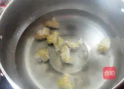 Illustration of how to make sweet corn soup 3