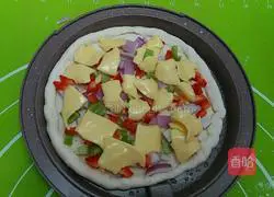 Prawn cheese pizza Illustration of how to do it 7