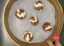 Illustration of how to make cocoa hydrangea bag 15