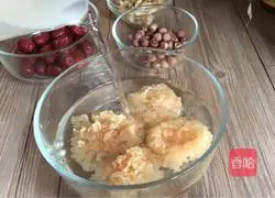 Lily lotus seed soup recipe 1