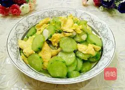 Illustration of how to make cucumber and scrambled eggs 11