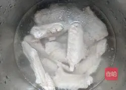 Goose Wings, Kelp and Soybean Soup Practice illustration 4