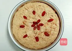 Illustration of how to make wolfberry and sweet potato cake 7