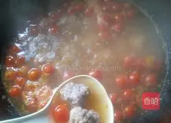 Tomato and meatball soup recipe illustration 6