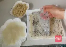 Illustration of how to make homemade cold skin 9