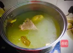 Illustration of how to make beef soup handmade noodles 3