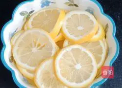 Lemon Passion Fruit Honey Water Recipe Illustration 6