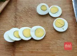 Illustration of how to make tuna cheese sandwich 3