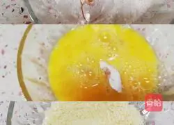 Illustration of how to make chicken popcorn 3