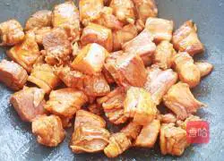 Illustration of how to make sauce-flavored beef 6