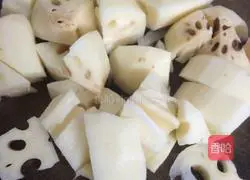 Lotus root and dragon bone soup recipe 3