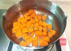 Illustration of how to make apple carrot juice (cooked drink) 4