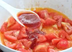 Illustration of how to make tomato, dragon and fish soup 6