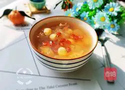 Illustration of Tremella Lotus Seed and Pomegranate Soup 9