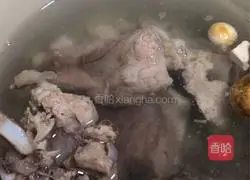 Illustration of how to make Fig Sishen Soup 4