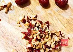 Illustration of how to make dragon fruit and jujube flavor 3