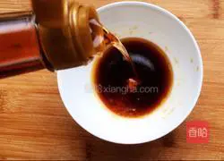 Illustration of how to make cold vegetarian sausage 10