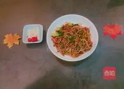 Illustration of how to make fried noodles with ham sausage 3