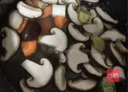 Yam Pork Ribs Soup Recipe Illustration 6