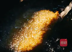 Illustration of how to make golden fried steak 9