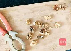 Walnut and sesame health soup recipe 4