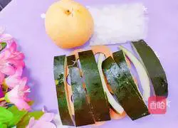 Illustration of how to make pear stewed with winter melon rind 1