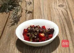  Illustration of how to make spicy fried squid 4