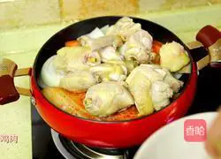 Illustration of Korean Spicy Cabbage Stewed Chicken Nuggets 12