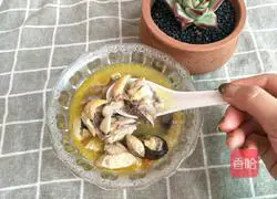 Illustration of how to make chicken soup 7