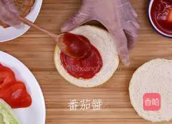 Illustration of how to make Chinese pork chop buns 8