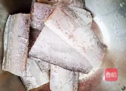 Illustration of how to make fish in the intestines for a long time 1