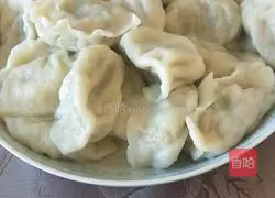 Illustration of how to make vegetarian four fresh dumplings 9
