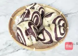 Illustration of how to make black rice rolls 18