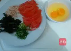 Illustration of how to make egg drop soup 2