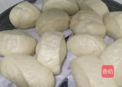 Illustration of how to make milk steamed buns 12