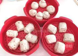 Illustration of how to make Swiss roll steamed buns 14
