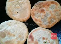 Illustration of how to make leek and egg box 6