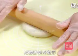 Illustration of how to make milk-flavored steamed buns 11