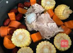 Pork Ribs Soup|Spine Illustration of how to make soup 2