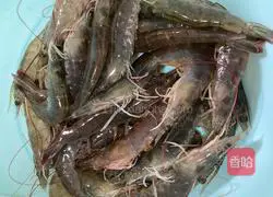 Illustration of how to make crispy prawns 1