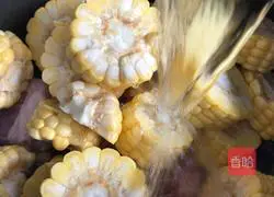 Corn Spare Ribs Soup Recipe Illustration 5