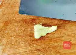 Big Foot Fungus Yam and Duck Soup Recipe Illustration 6