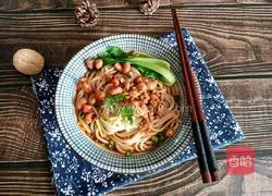 Illustration of how to make Chongqing noodles 12