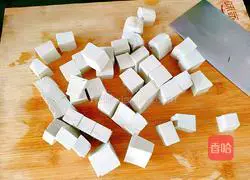 Illustration of how to make kelp, tofu and white radish meatball soup 8