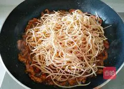 Illustration of Yangzhou dried shredded fried pork shreds 11