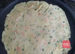 Illustration of how to make egg and ham pancakes 9