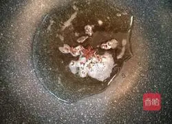 Illustration of how to make coleslaw 5