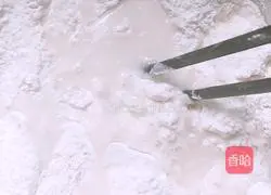 Illustration of how to make oil cakes 2