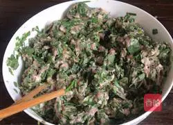 Purslane and leek filling Illustration of how to make dumplings 9